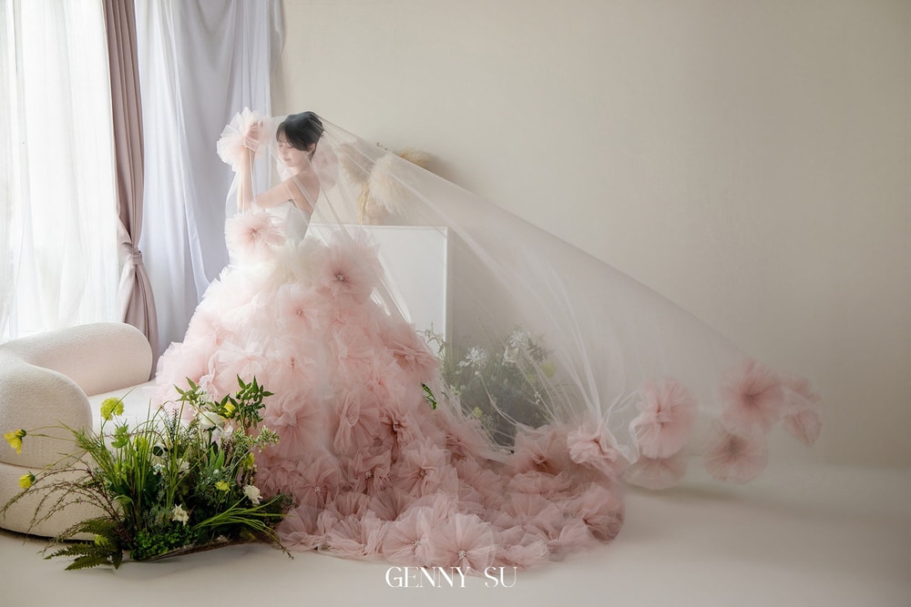 禮服租借完整攻略!婚紗、輕婚紗怎麼租才划算?高雄禮服租借推薦